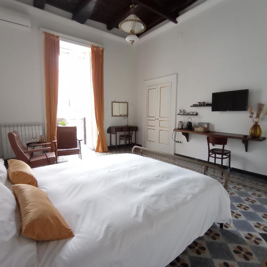 La Casa Nova Hotel Napoli Bagian luar foto