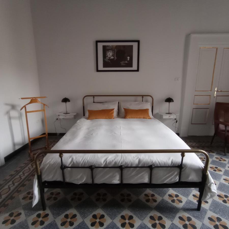 La Casa Nova Hotel Napoli Bagian luar foto